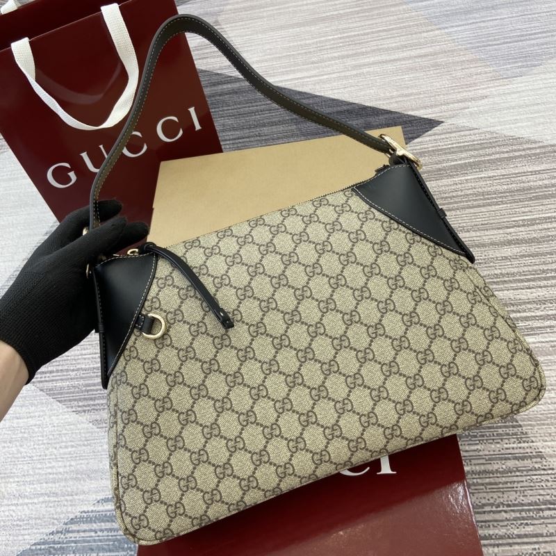 Gvc*1 tote bags